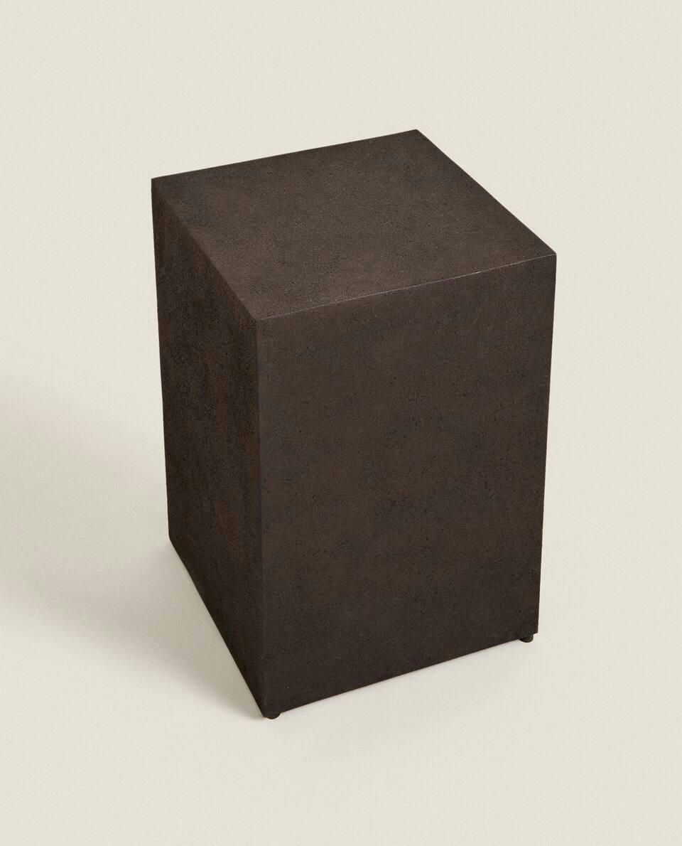 MESA LATERAL QUADRADA DE METAL