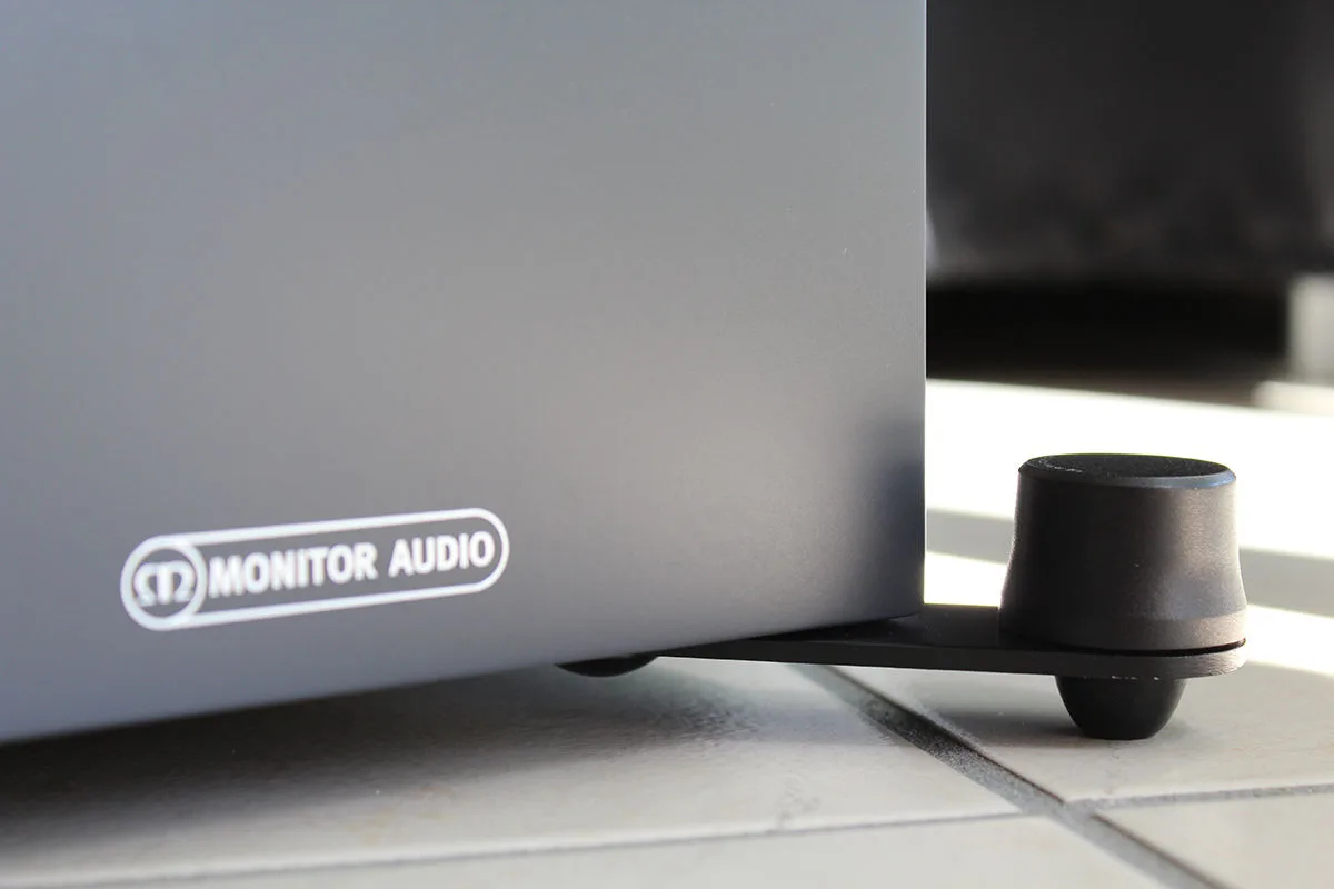 Monitor Audio Bronze 200 Noir (la paire) Enceintes colonne