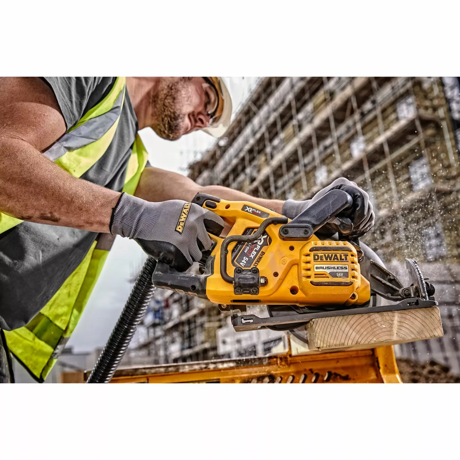 DeWALT DCS577N 54V XR FlexVolt Li-Ion Accu cirkelzaag body - 190mm - koolborstelloos