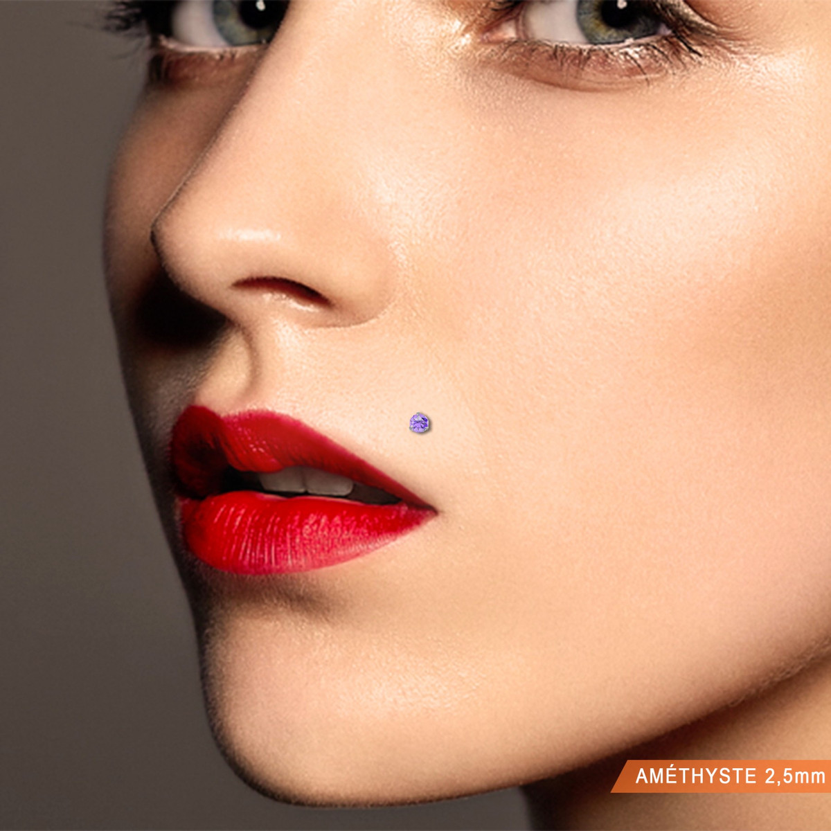 Piercing de labret améthyste 0,05 carats en or blanc