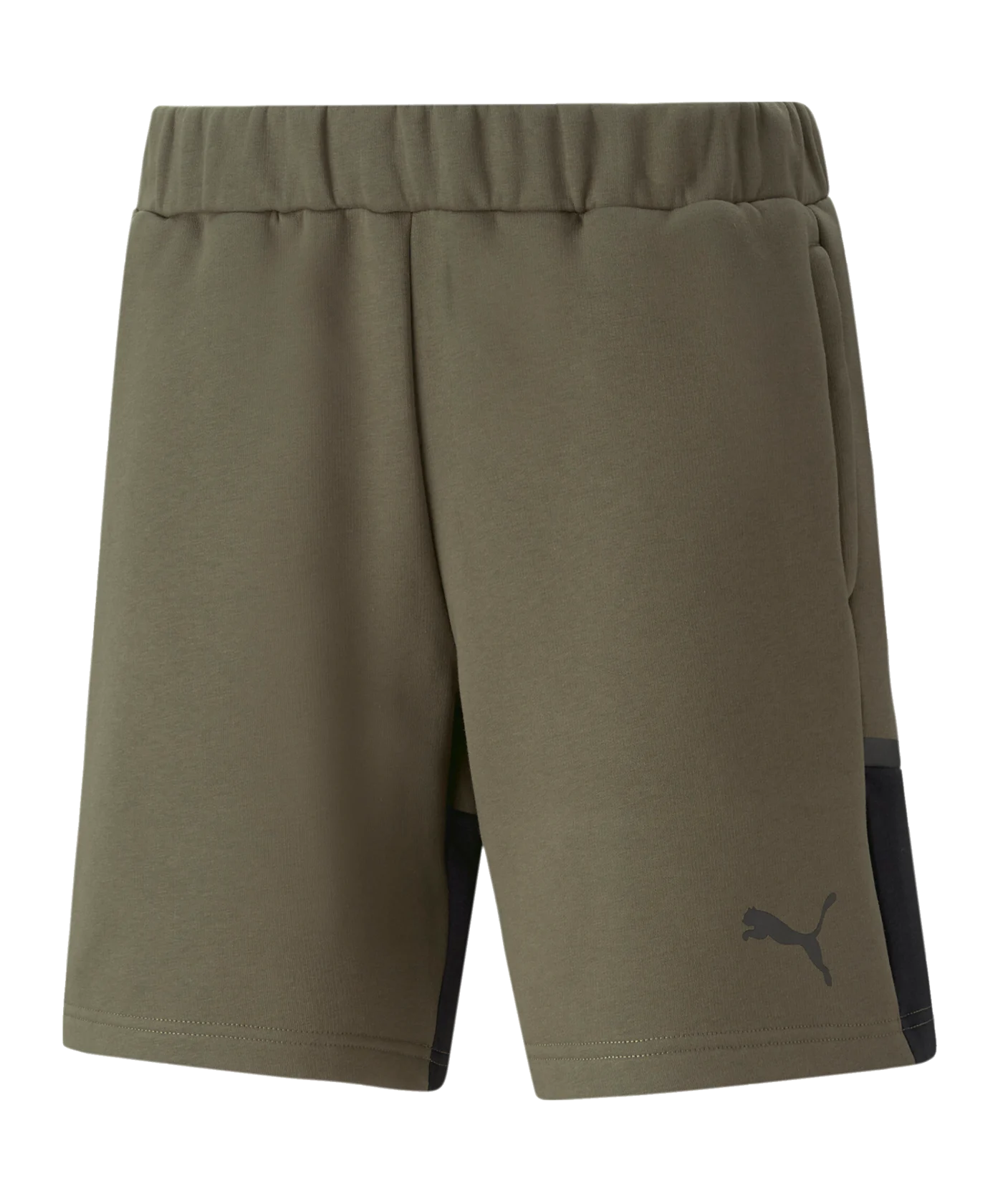 PUMA teamCUP Casuals Short Grün F35
