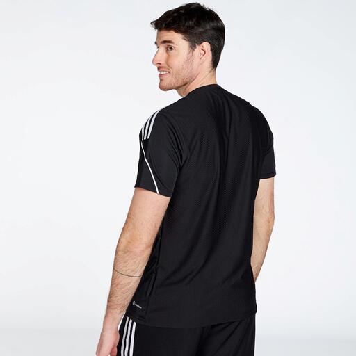 adidas Tiro 23
