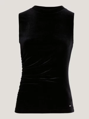 Blusa regata justa e franzida de veludo