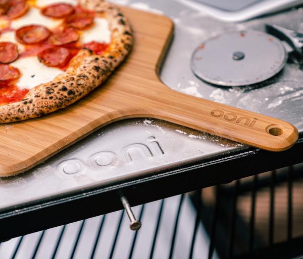 Ooni Bambus Pizzaschieber/Servierbrett, ca.