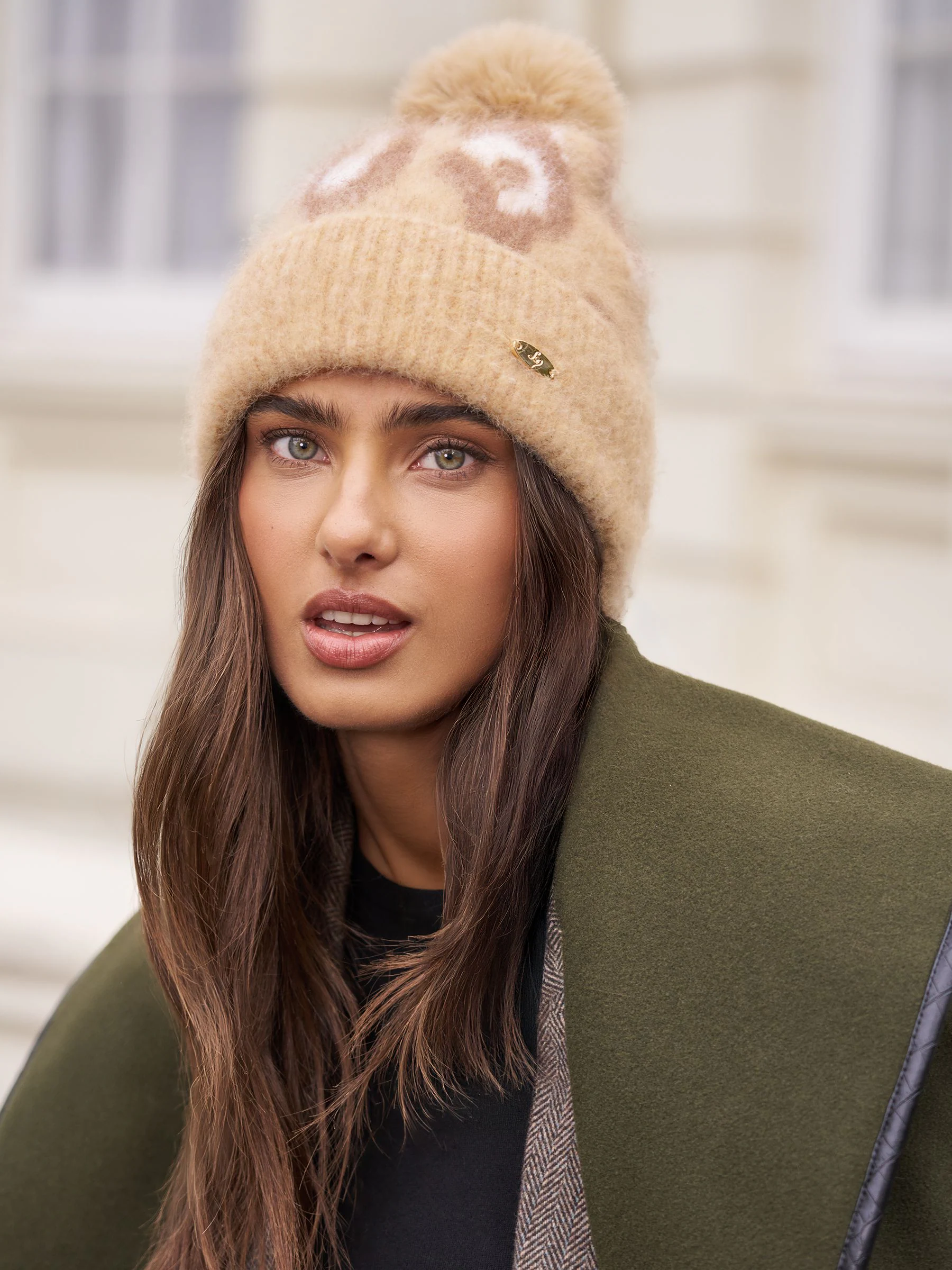 Crème met luipaardprint - Lipsy Brushed Pom Hat