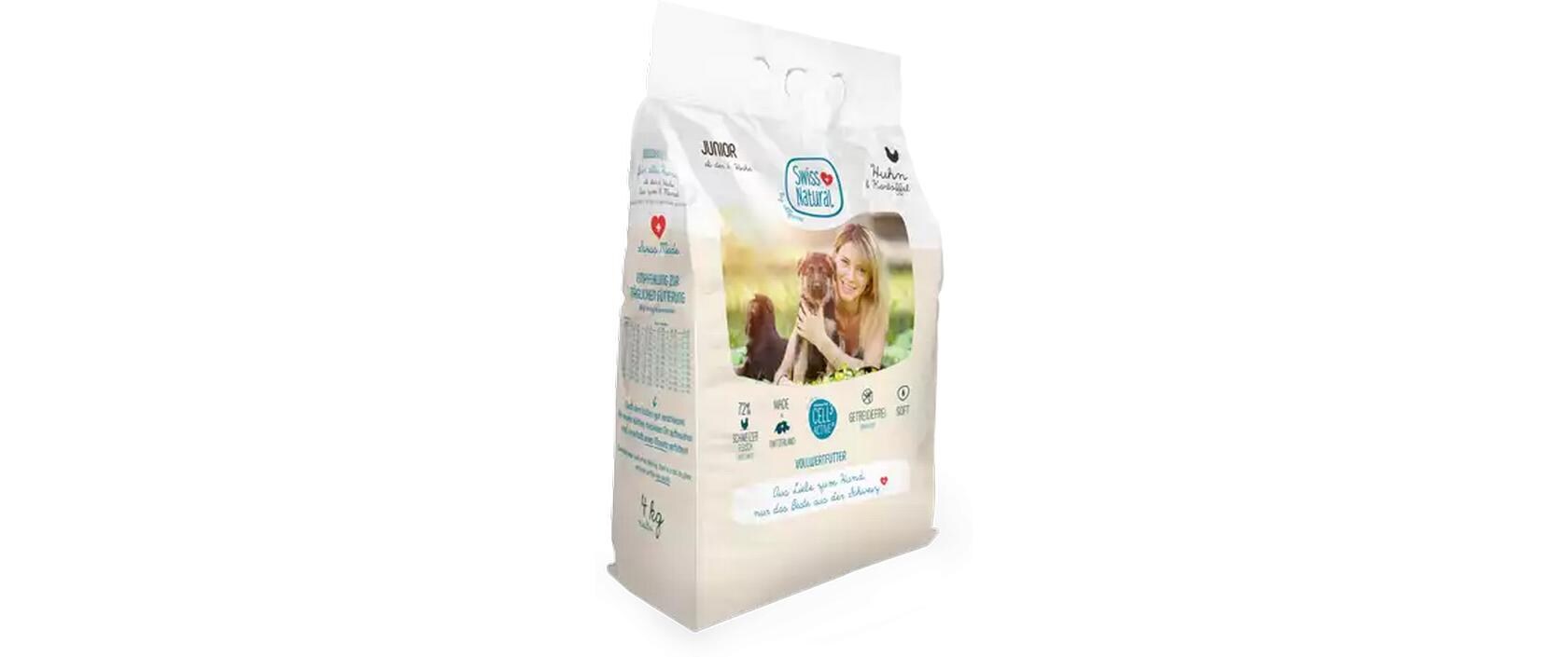 Halbfeuchtfutter Soft Junior Huhn & Kartoffel 3 x 4 kg<br>Schweizer Huhnfleischmischung für ausgewogene Ernährung