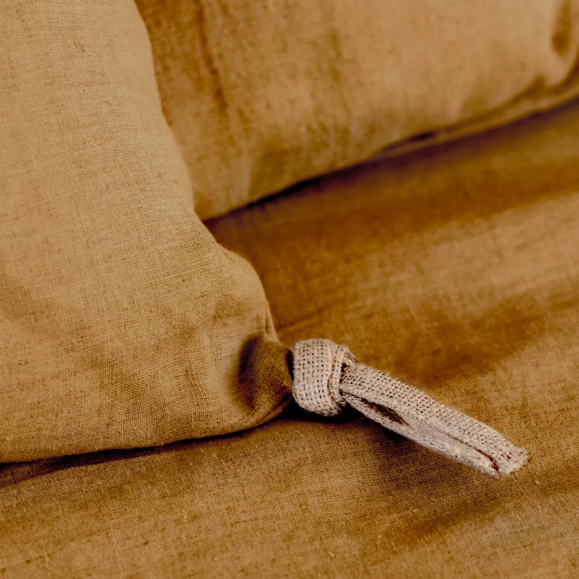 Coussin carré lin lavé (45 cm) Louise Caramel