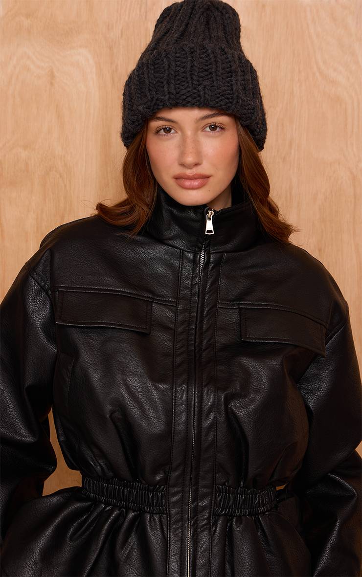Gris Bonnet À Revers En Maille Torsadée