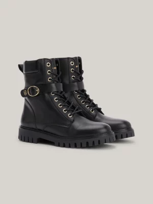 Botas de tornozelo de couro com fivela e travas