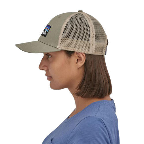 P-6 Logo Trucker Unisex Pet