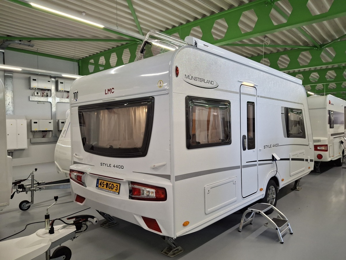 LMC Style 440 D 2022 caravan