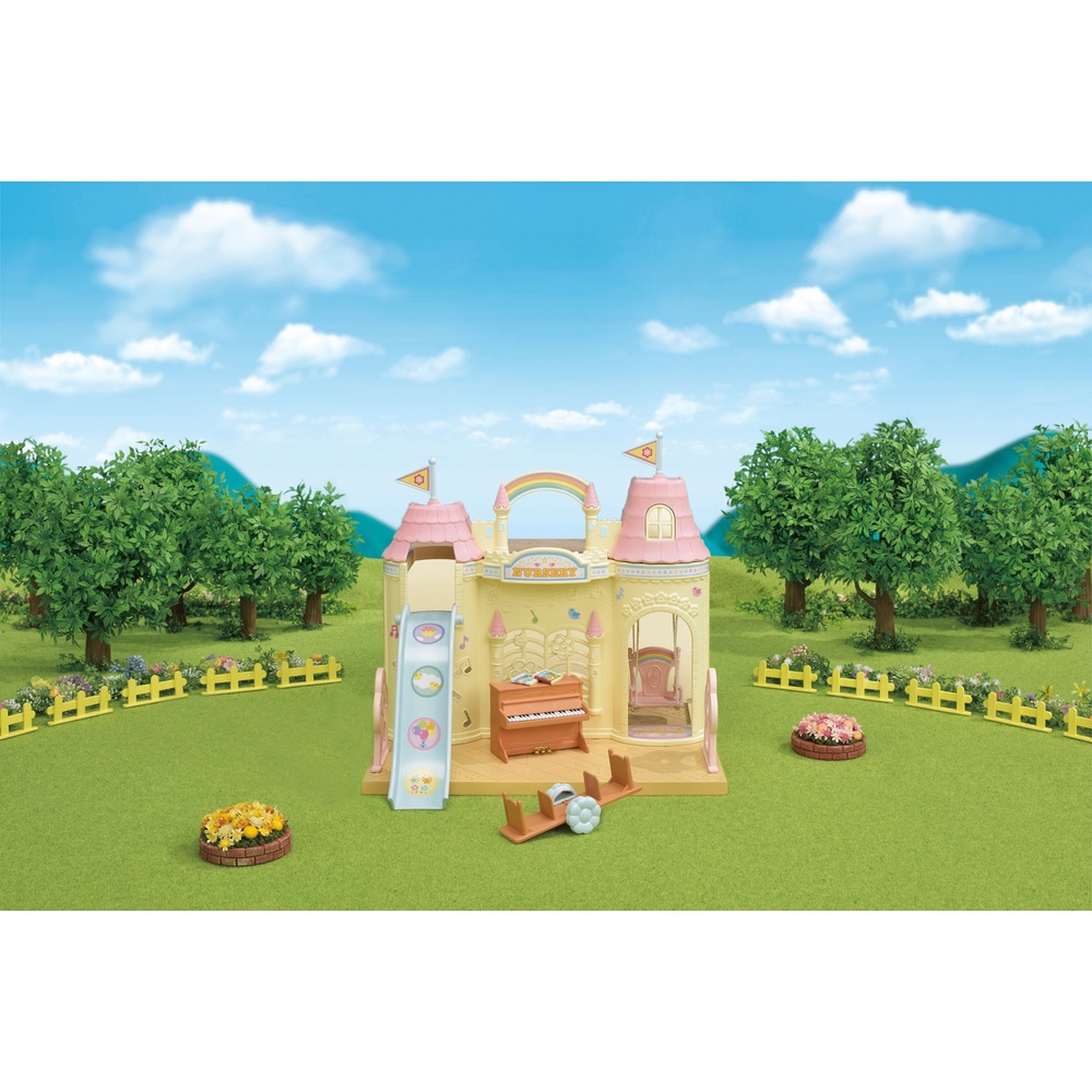 Sylvanian Families Baby Castle Kinderzimmer