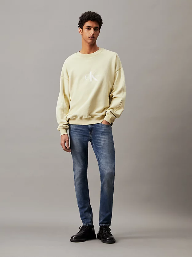 calça jeans justa