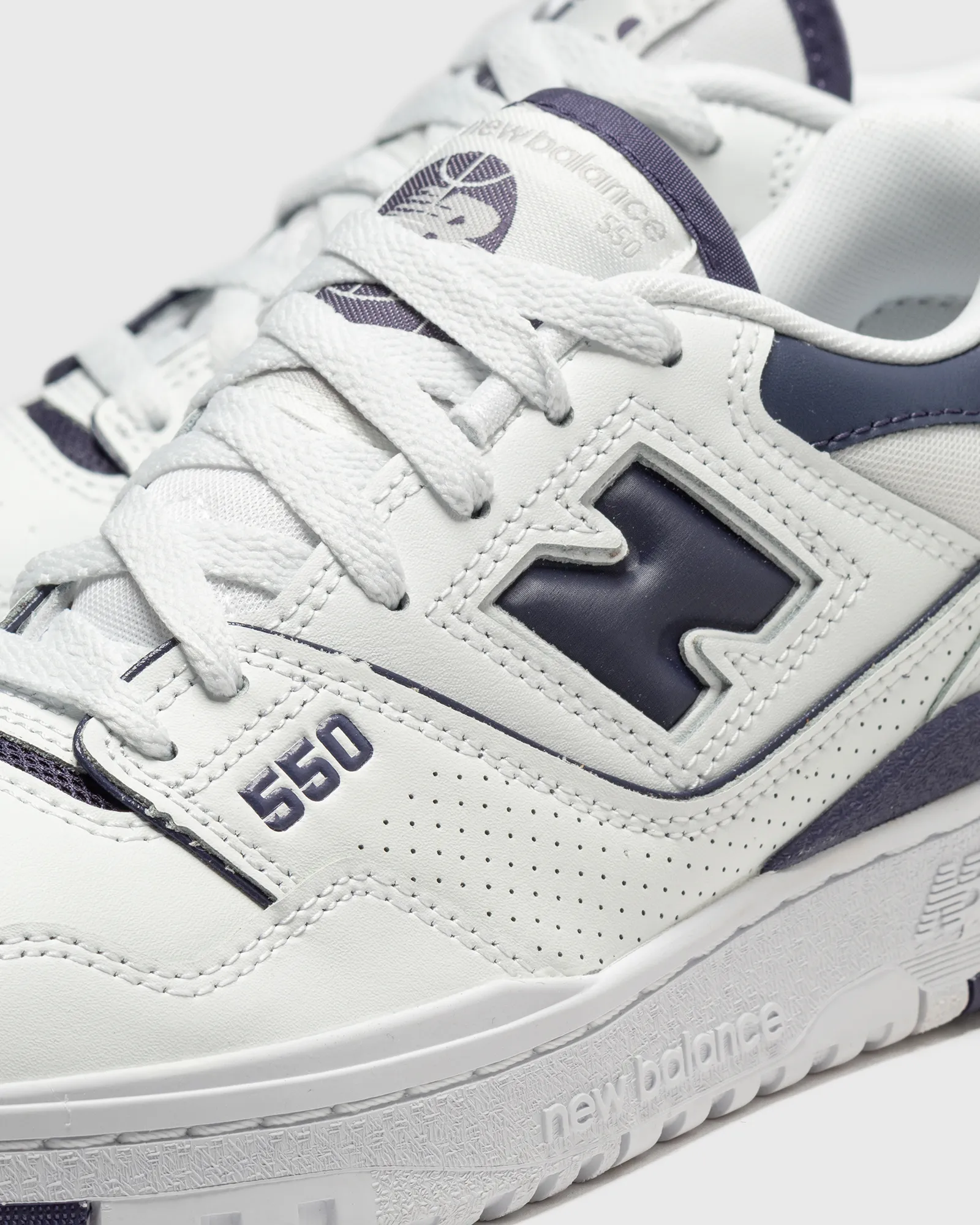 New Balance WMNS 550 BA