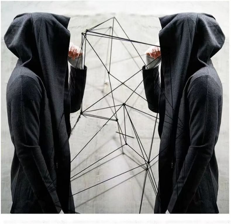 Lingaris - Effen asymmetrische lange jas met capuchon en open voorkant