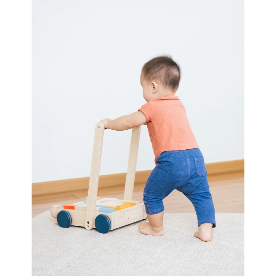 PlanToys Lauflernwagen Orchard