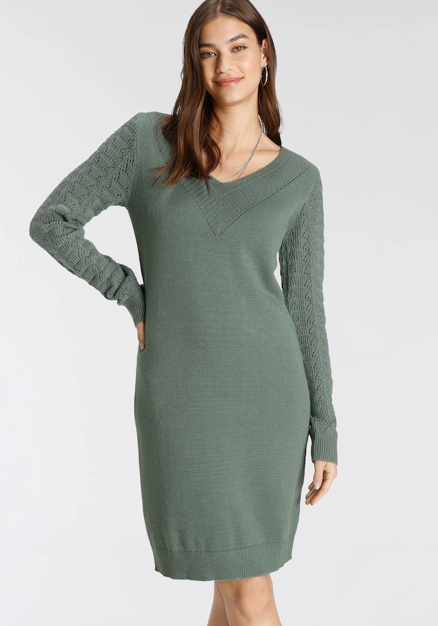Tamaris Strickkleid mit V-Ausschnitt und Ajourmuster aus Viskosemischung