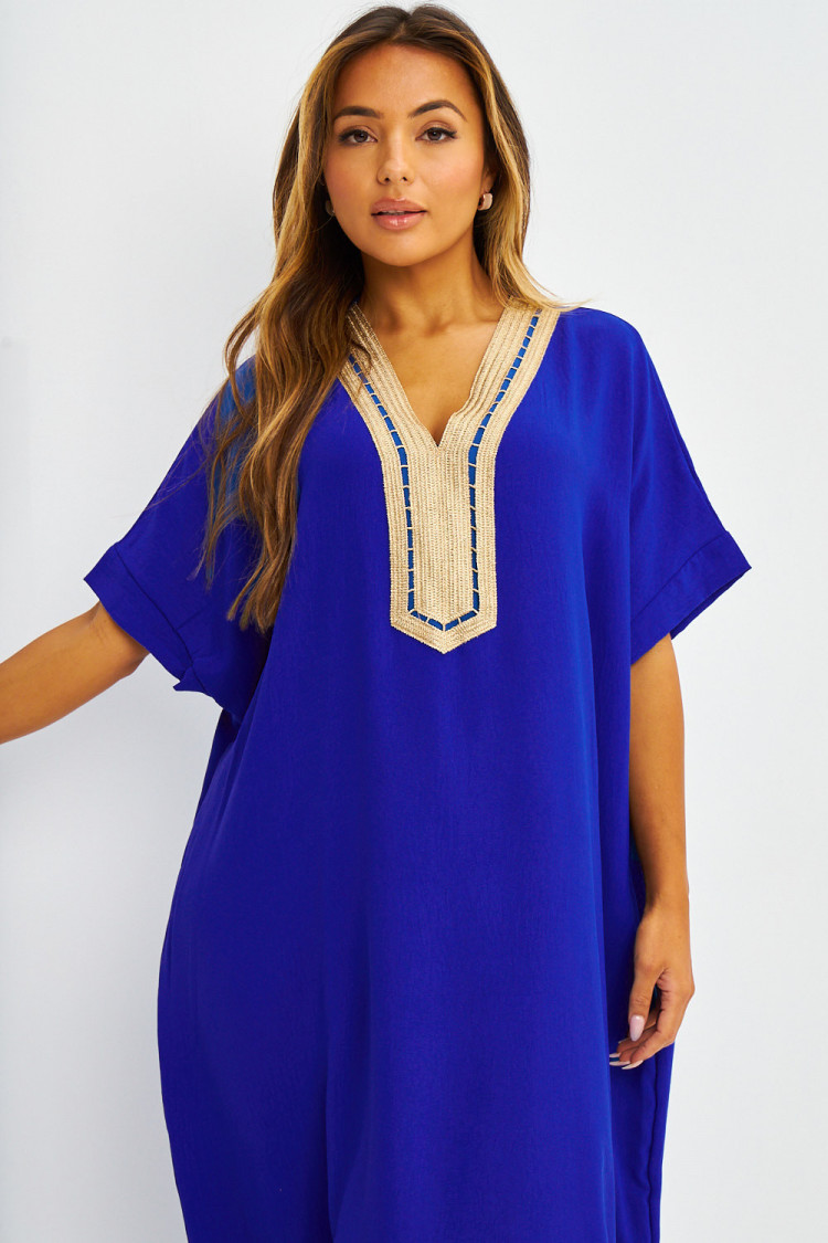 Abaya bleue à broderies dorées