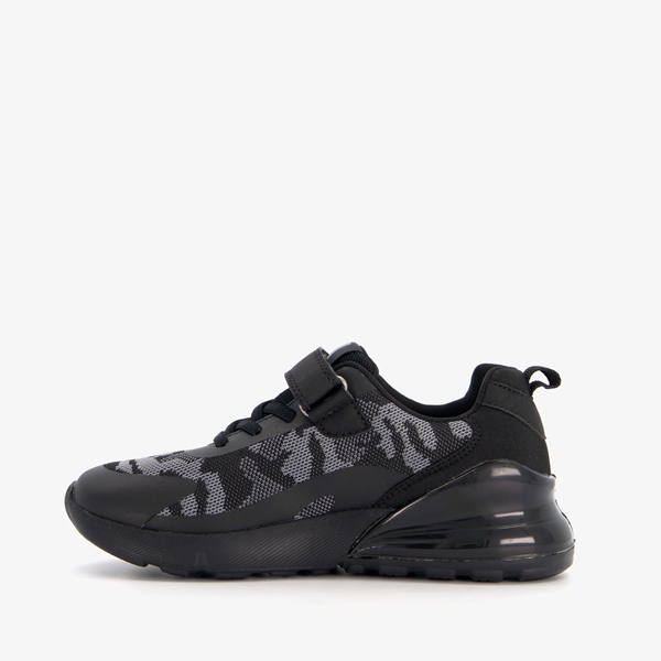 Blue Box jongens sneakers met camouflage print