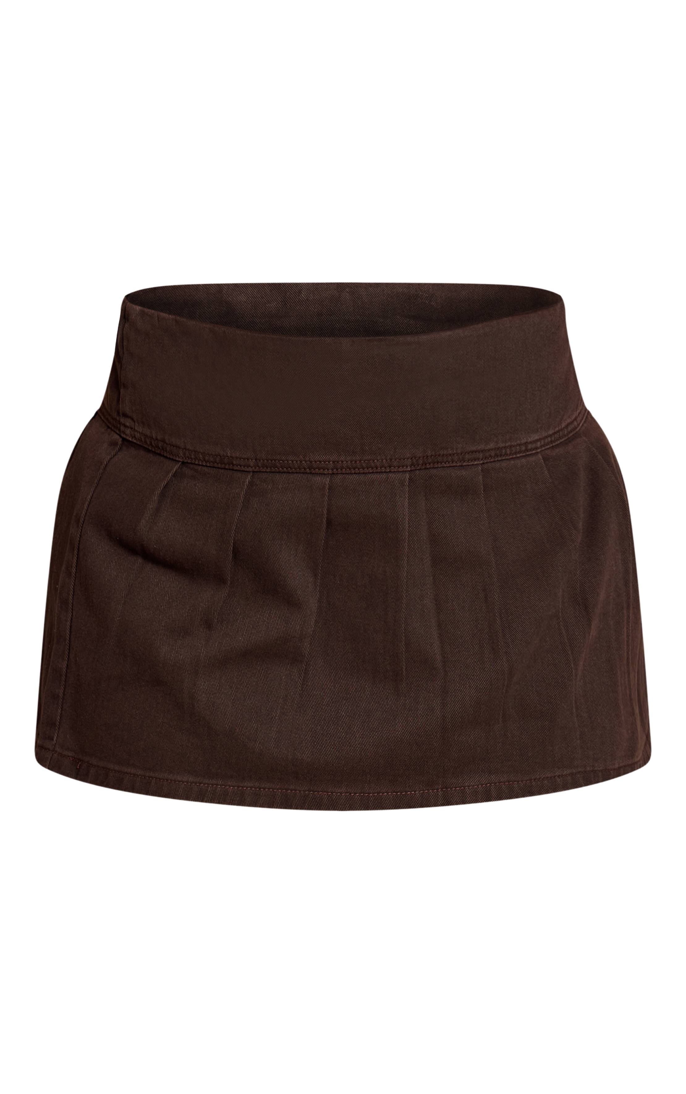 Dark Chocolate Jupe Courte Plissée En Denim Fluide Grande Taille