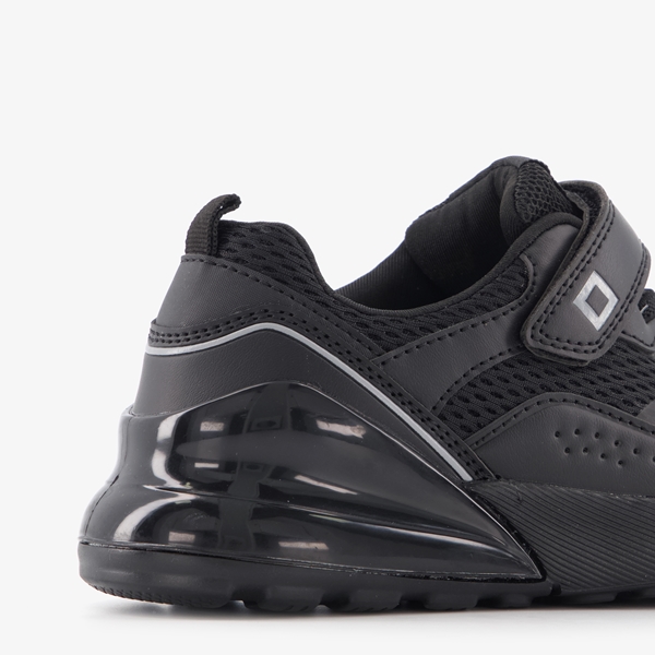 Blue Box jongens sneakers zwart