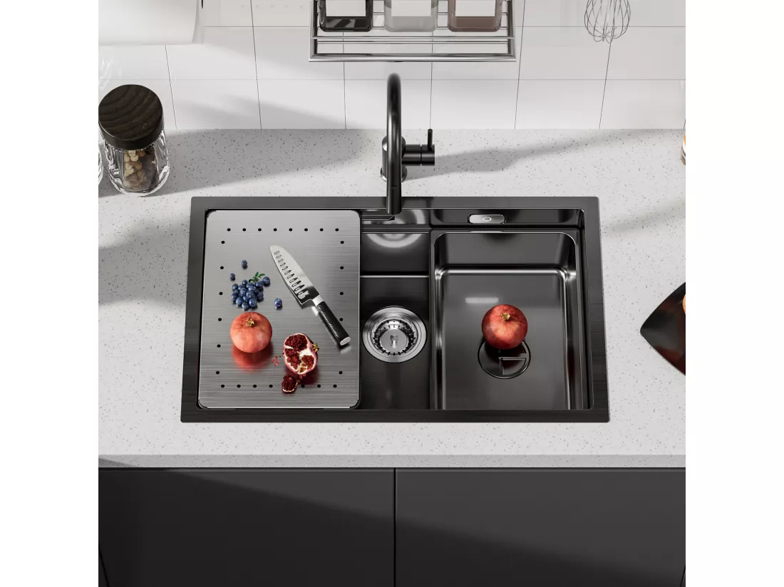 Évier Cuisine 1 Bac 70×44×21CM Évier Inox Noir avec Egouttoir et Vasque + Mitigeur Cuisine pour Sstème D'osmose