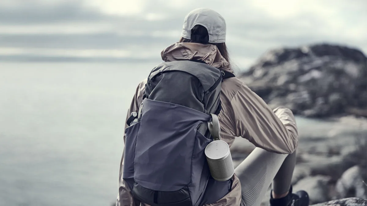Bang & Olufsen Beosound Explore Gris Enceintes Bluetooth portables