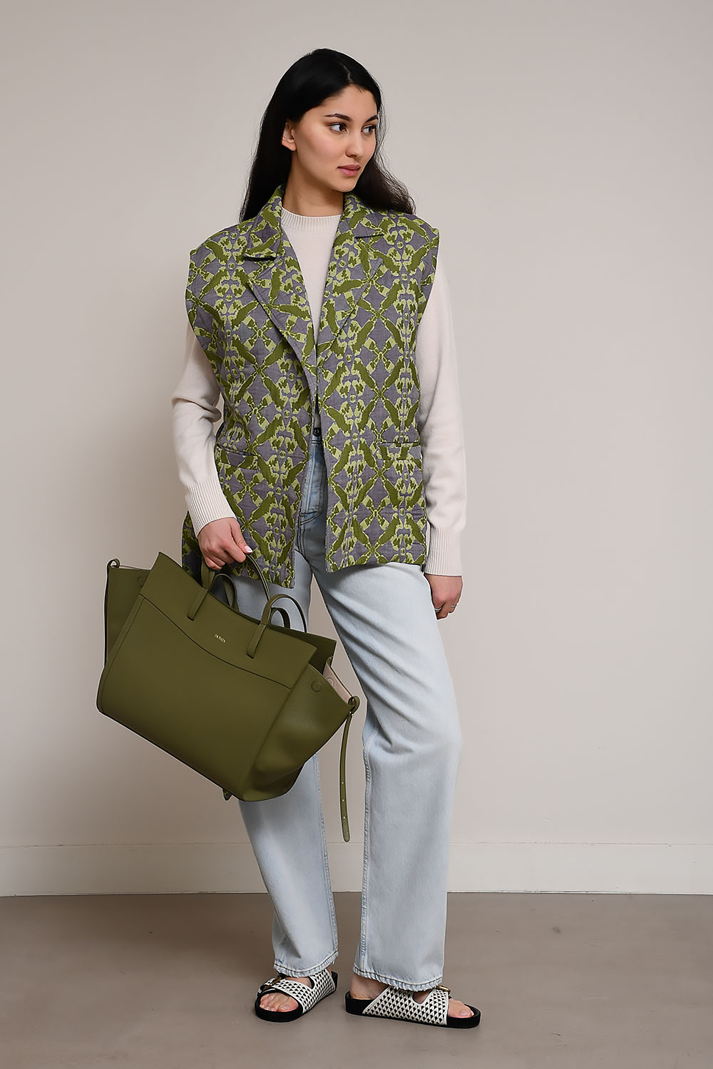 Purpa sleeveless jacket