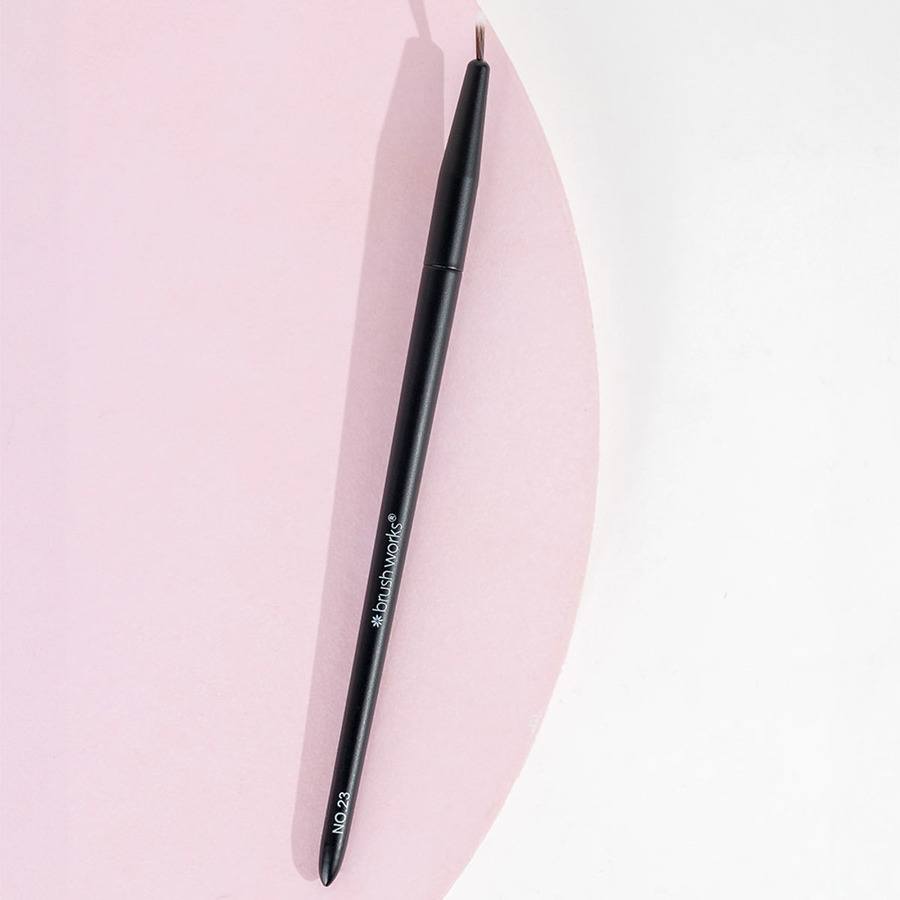 Brushworks No. 23 Precise Liner Brush