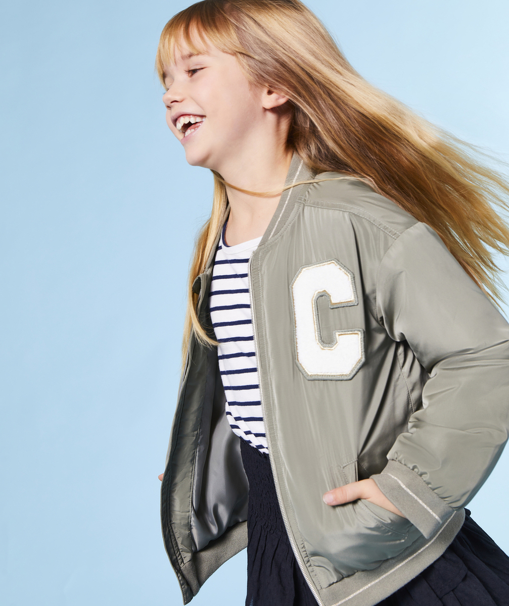 BOMBERS FILLE SATINÉ EN REMBOURRAGE RECYCLÉ KAKI ET PATCH EN BOUCLETTE