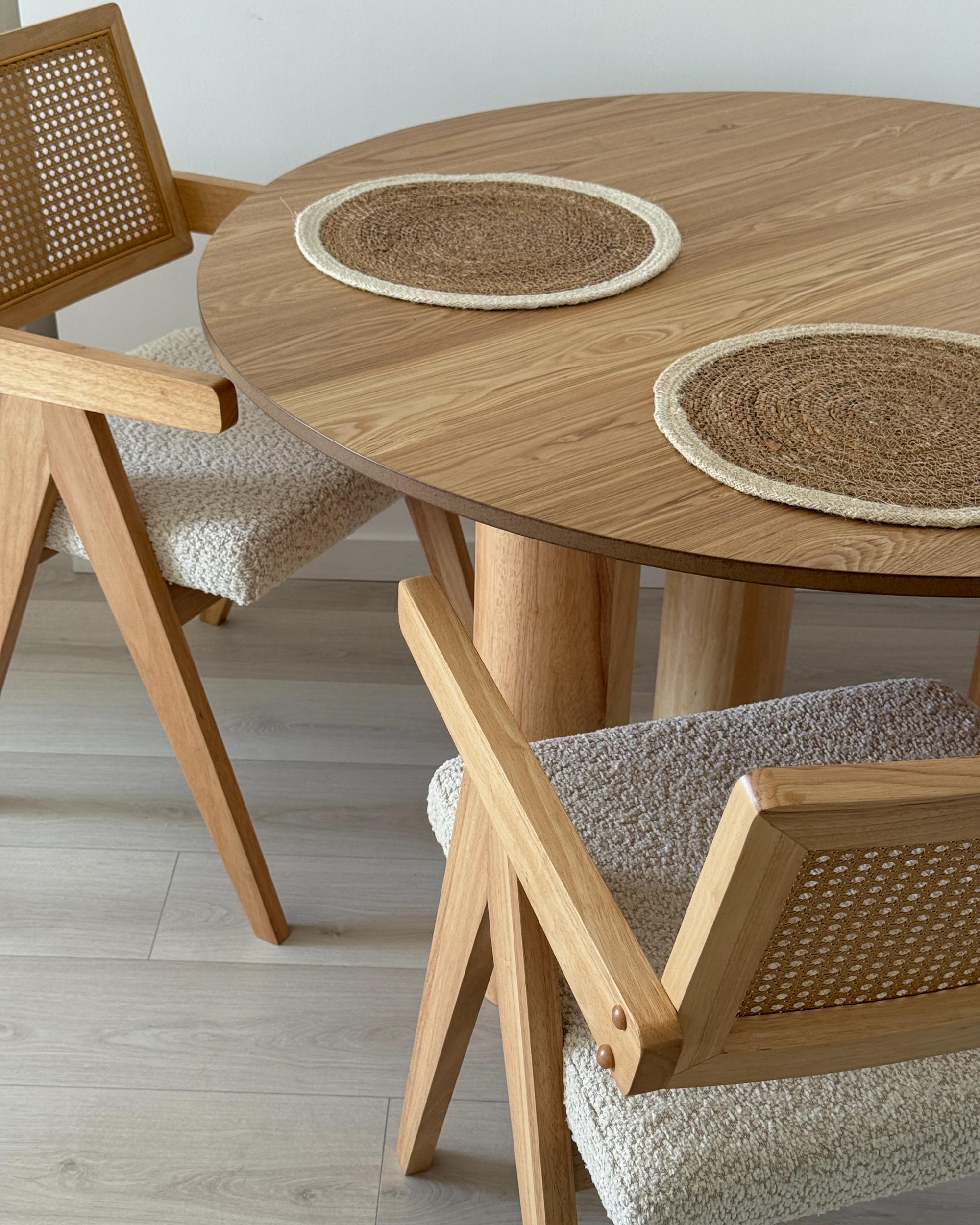 Eettafel ORIN Licht essenhout 120 cm 120 cm