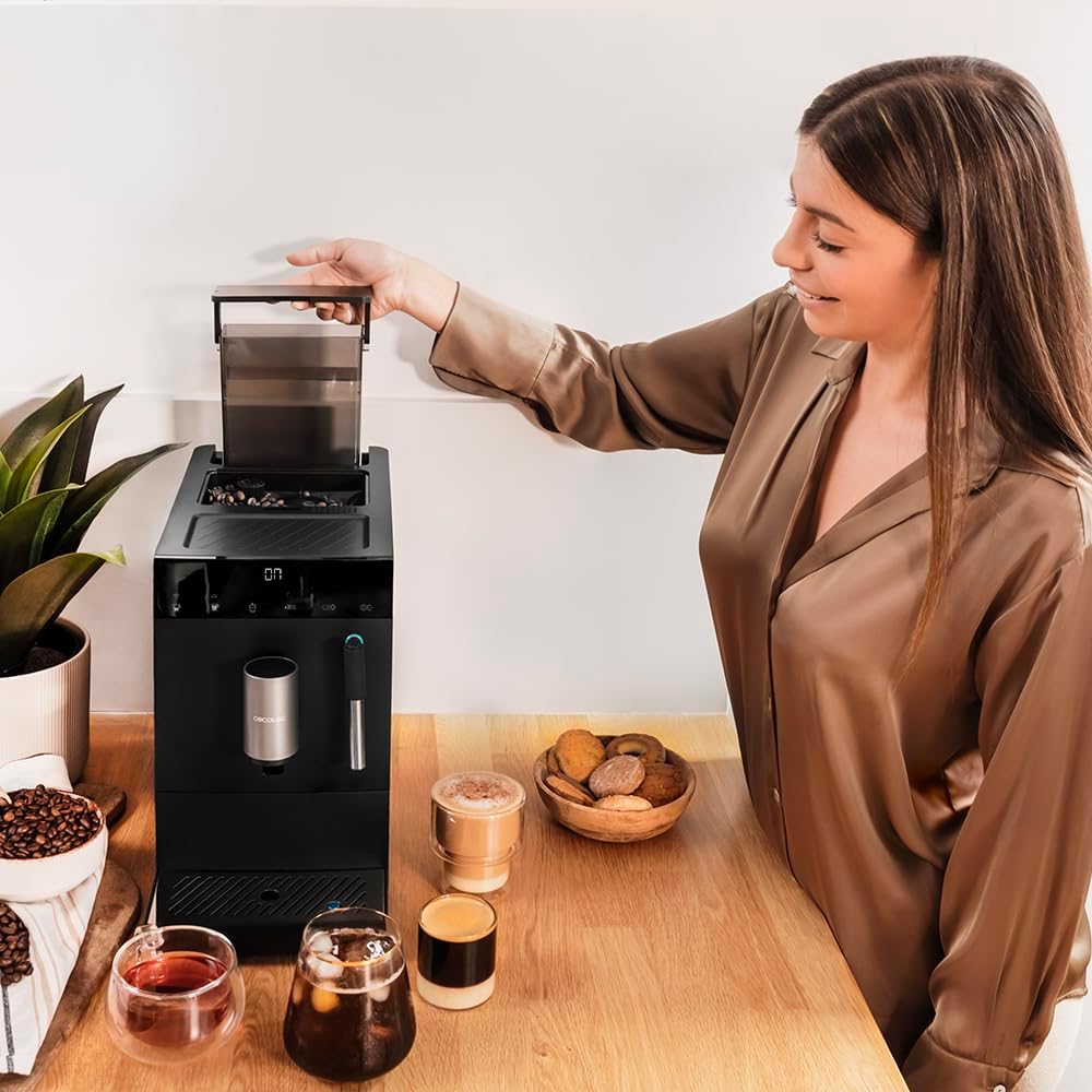 Cecotec Superautomatische Kompakt-Kaffeemaschine mit Dampferzeuger Cremmaet Compact Steam, 1350 W, 19 Bar, Thermoblock-System, 150 g Bohnenbehälter mit Mahlwerk und 1,1 L Wassertank