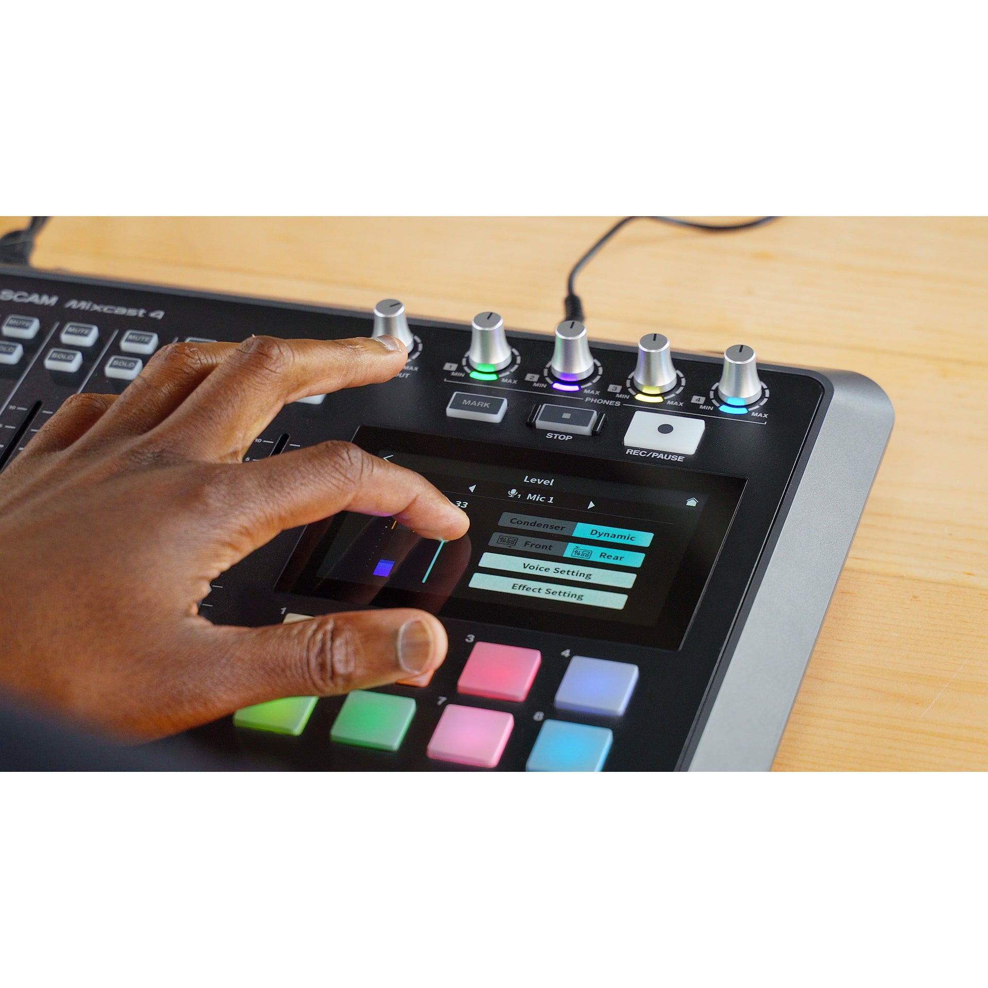 Tascam Mixcast 4 podcast recording console