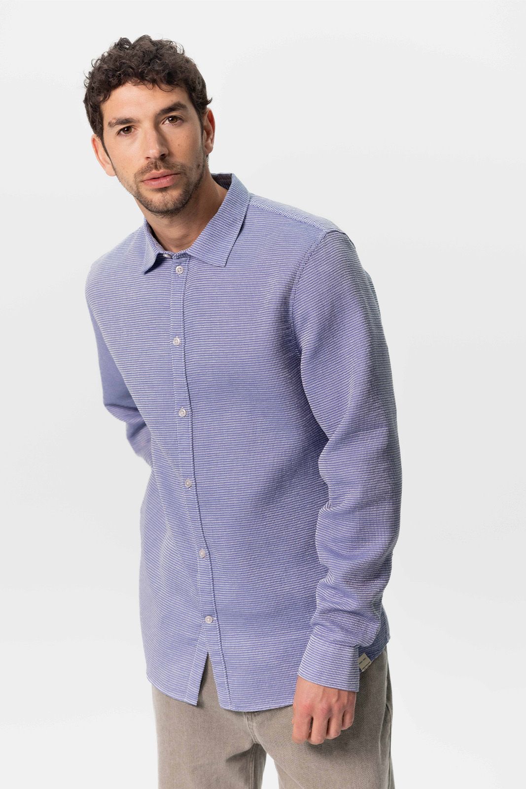 Blauw overhemd met wafelstructuur