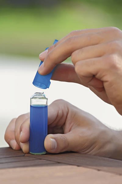 Oase AquaActiv BioKick Premium (4 x 20ml) Filterstarters