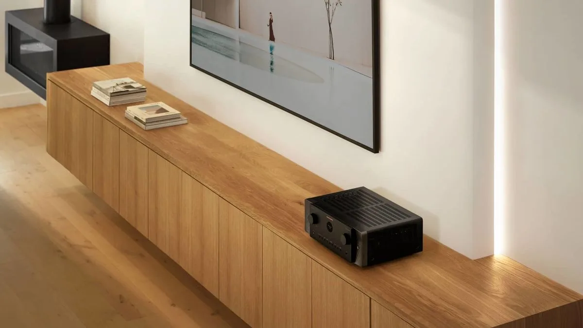Marantz Cinema 60   Elipson Horus 11F HCM 5.1.2 Noir carbone   NorStone CL250 (25 m)   NorStone Arran RCA SUB (3 m) Chaînes Grand Spectacle