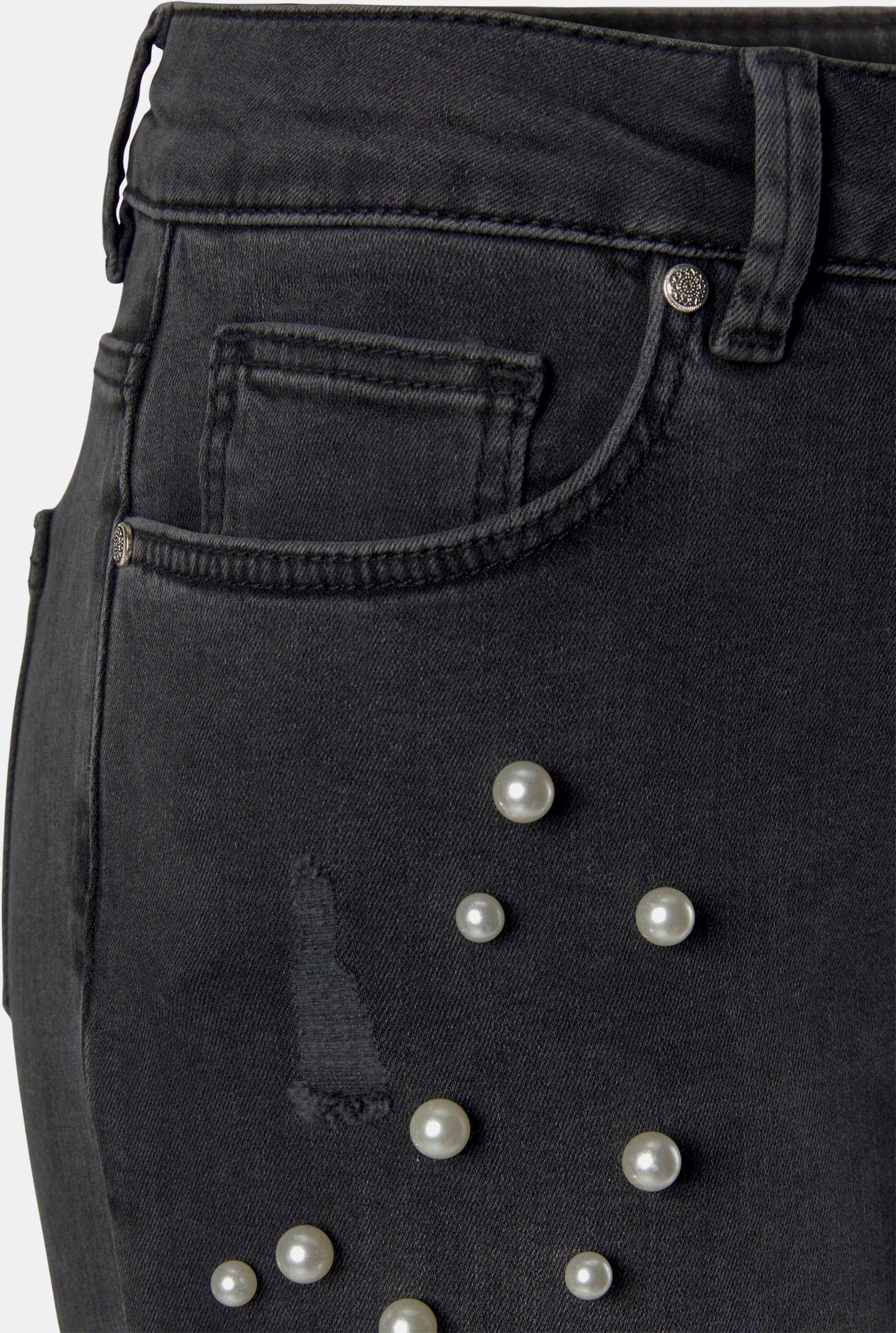 Destroyed-Jeans
