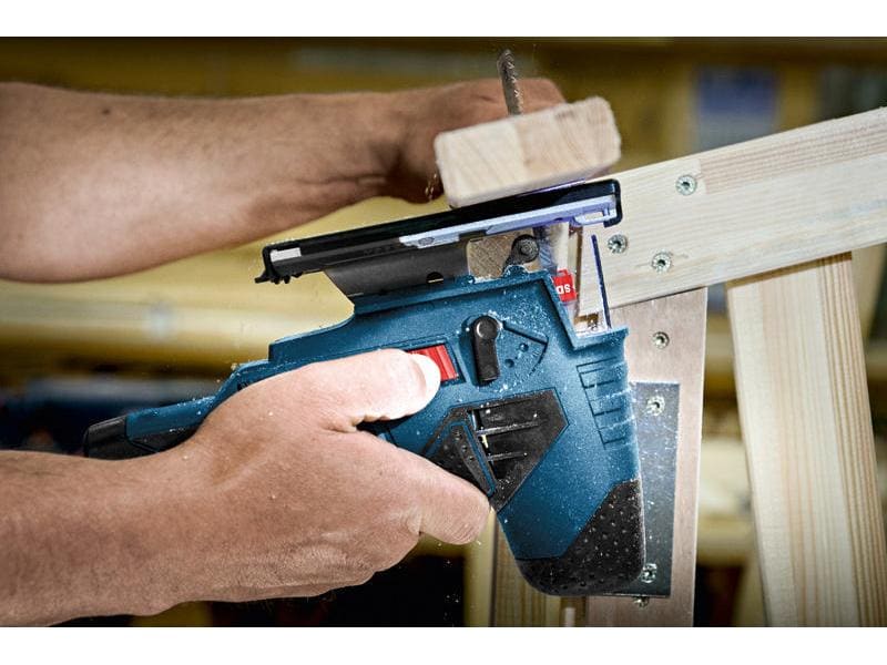 Bosch Professional Akku-Stichsäge GST 12 V-70 Kit, L-Boxx 12-Volt-Akku-Stichsäge