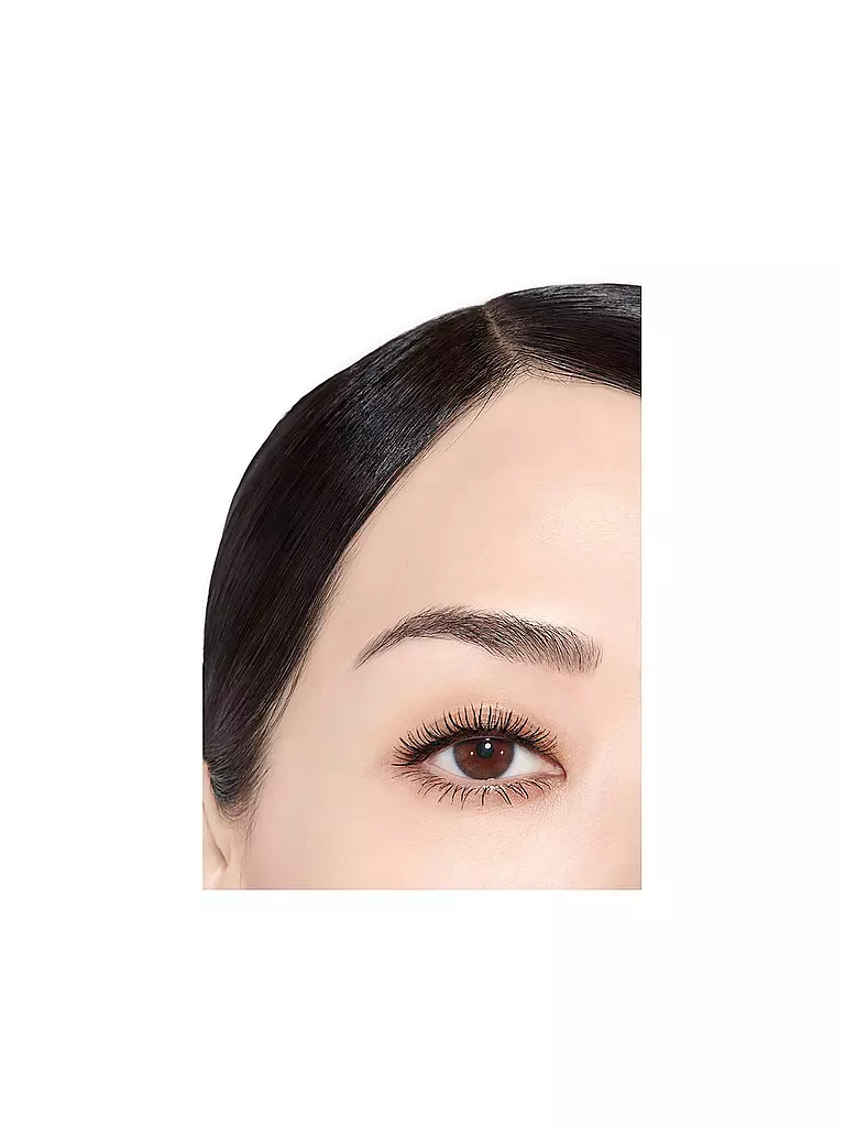 CHANEL DIE ALL-IN-ONE-MASCARA: VOLUMEN, LÄNGE, SCHWUNG UND DEFINITION schwarz