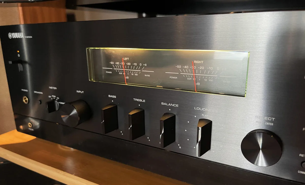 Yamaha R-N2000A Noir Amplis hi-fi stéréo
