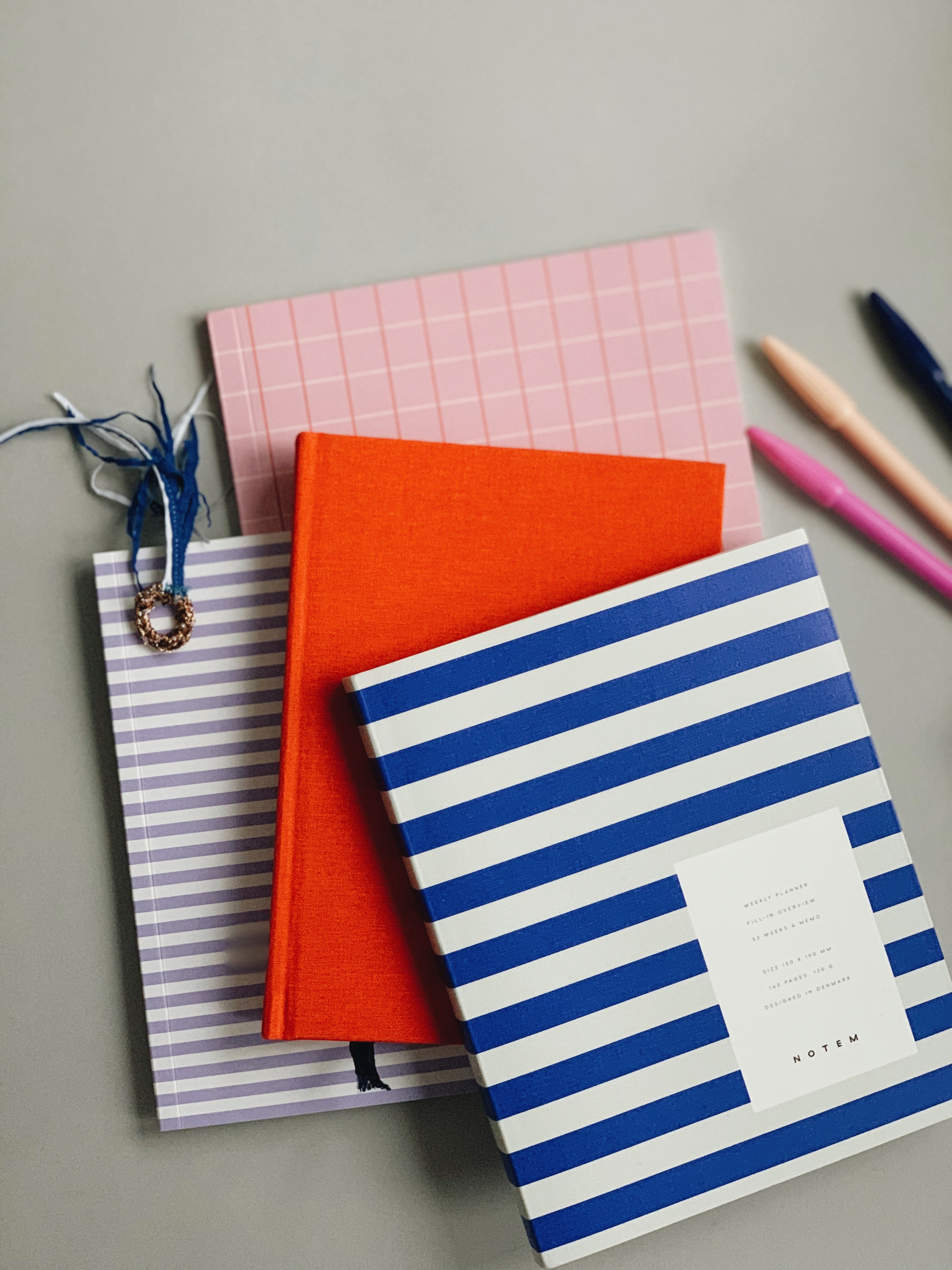 Notem  VITA notesbog, medium - Rose Grid