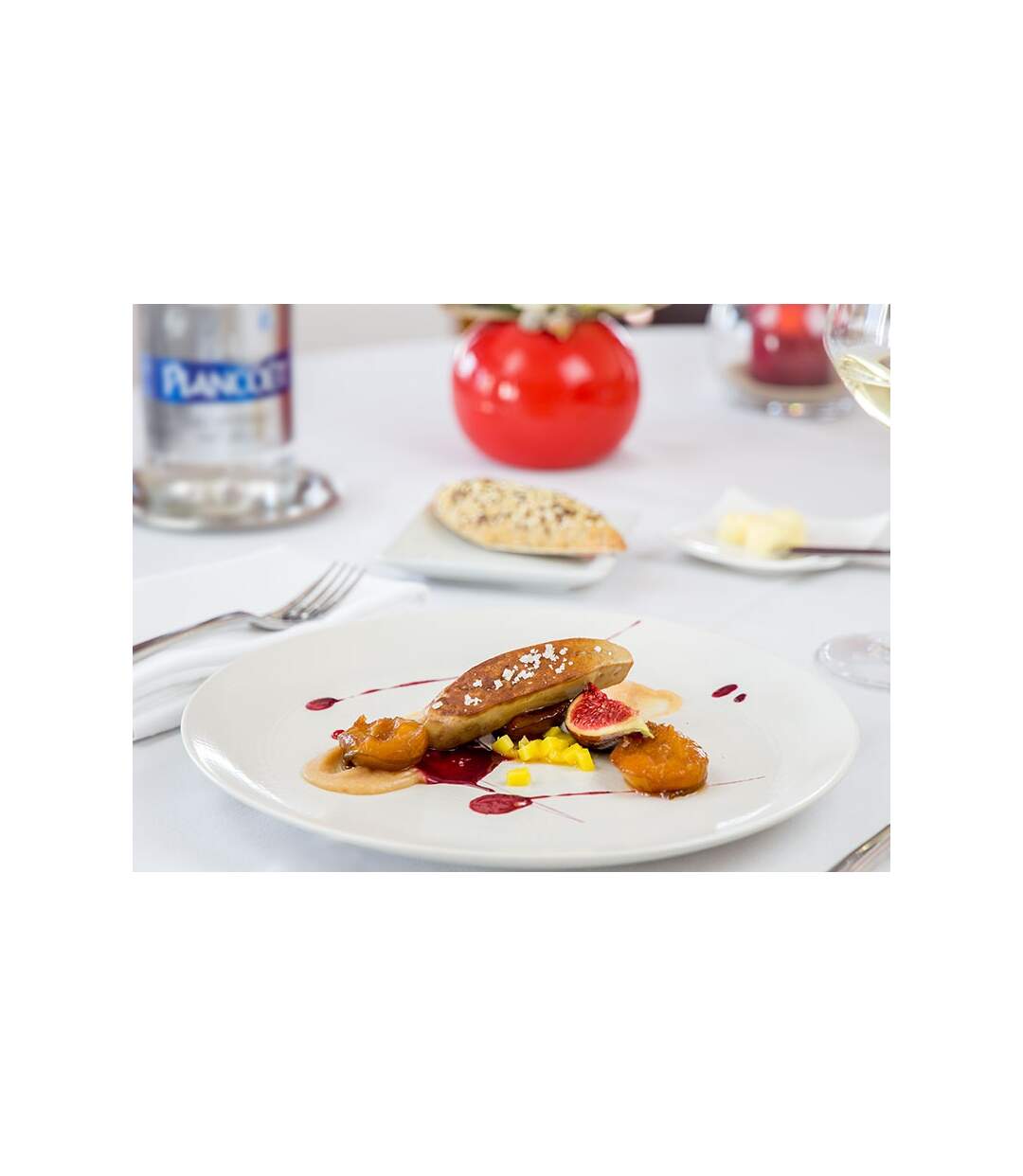 Escale de charme à Carnac avec dîner et accès à l’espace détente Spas de France® - SMARTBOX - Coffret Cadeau Séjour