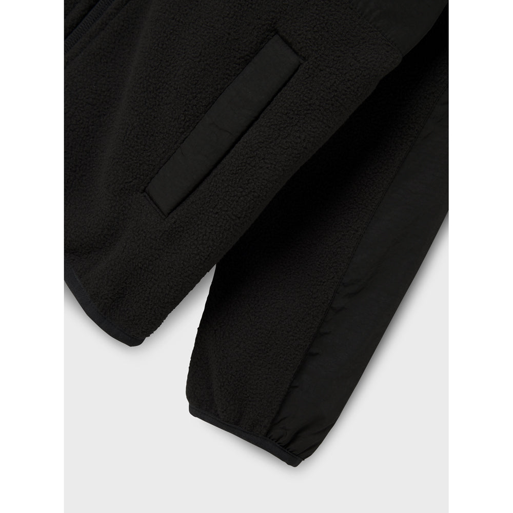 Nknmyles fleece