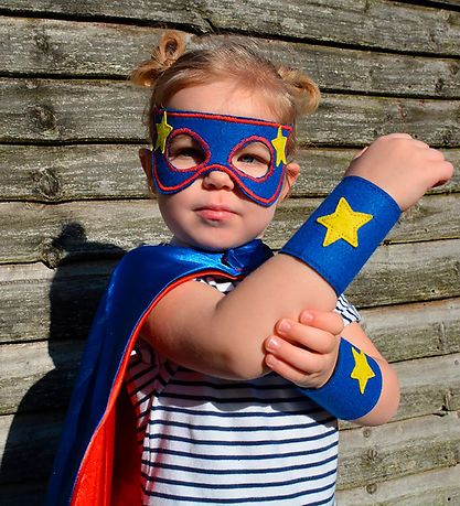 Gift In A Tin Leges?t - Learn & Play - Be A Superhero