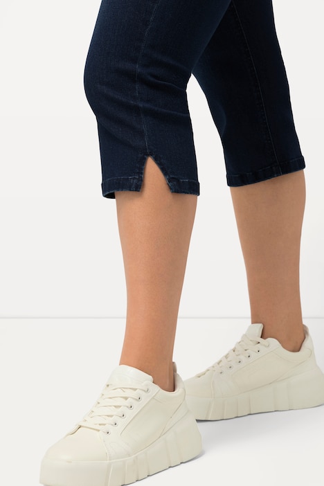 Capri Jeans Sarah, schmale 5-Pocket-Form, Saumschlitz