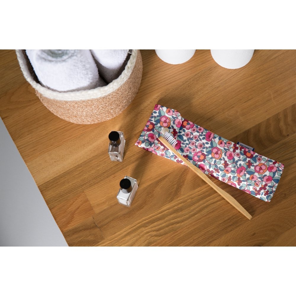 Pochette Brosse À Dents Boutons Rose
