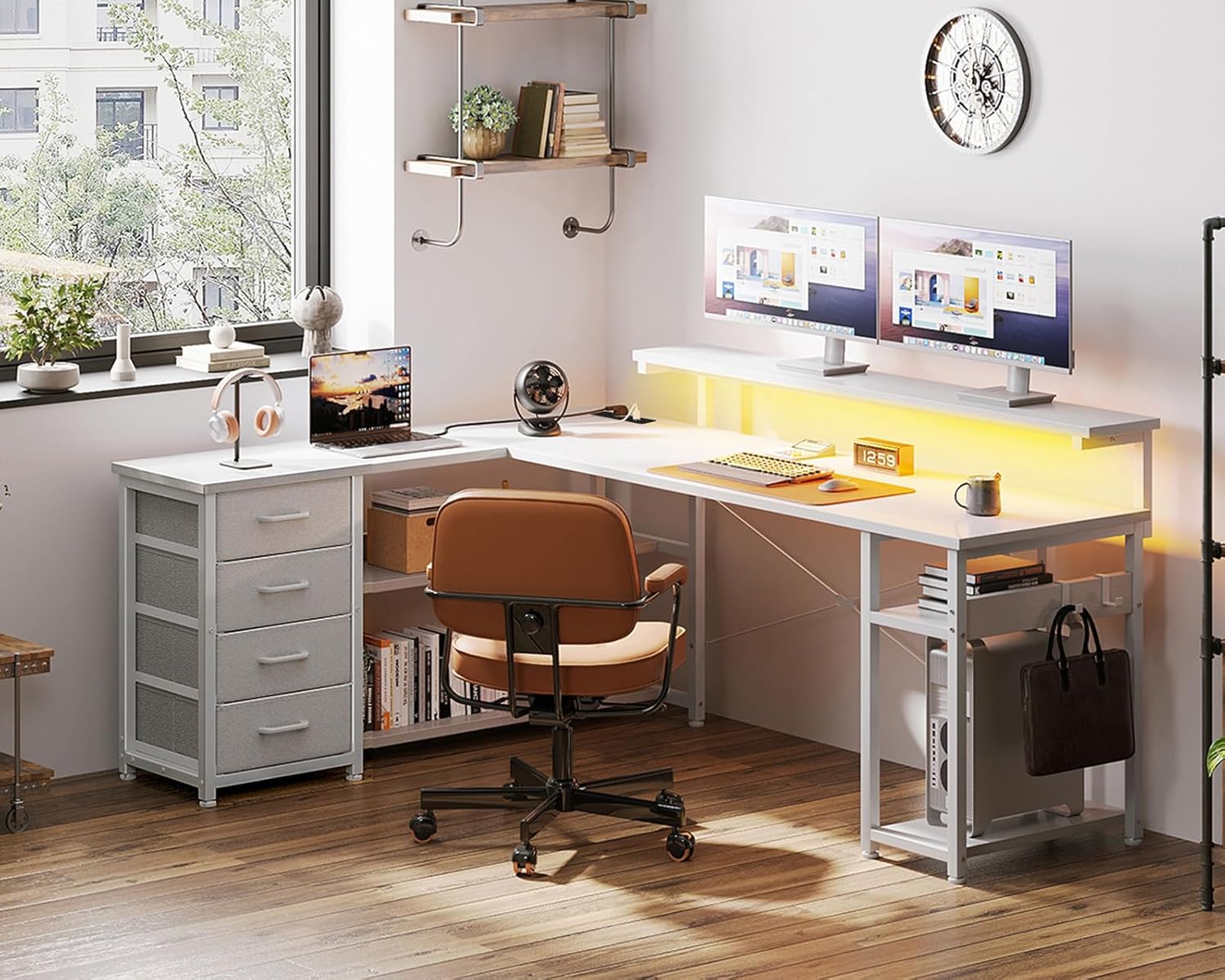 ODK Schreibtisch mit Schubladen, Reversible Eckschreibtisch mit 2 Steckdosen und 2 USB Ladeanschluss, Bürotisch L Form mit LED für Home Office 155×110cm (Alles Weiß)
