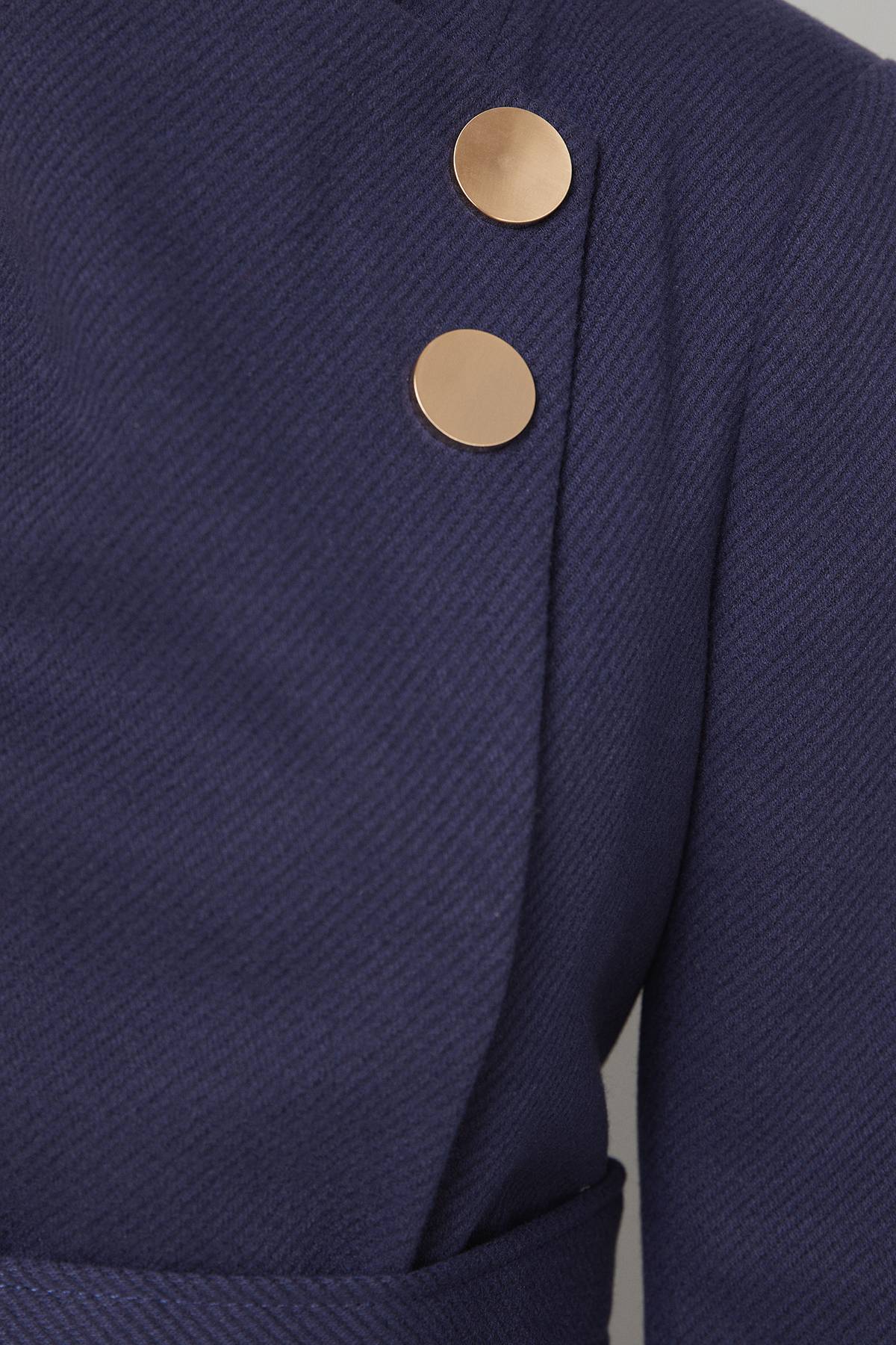 Wallis Manteau Petite à Col Montant avec Ceinture Nouée