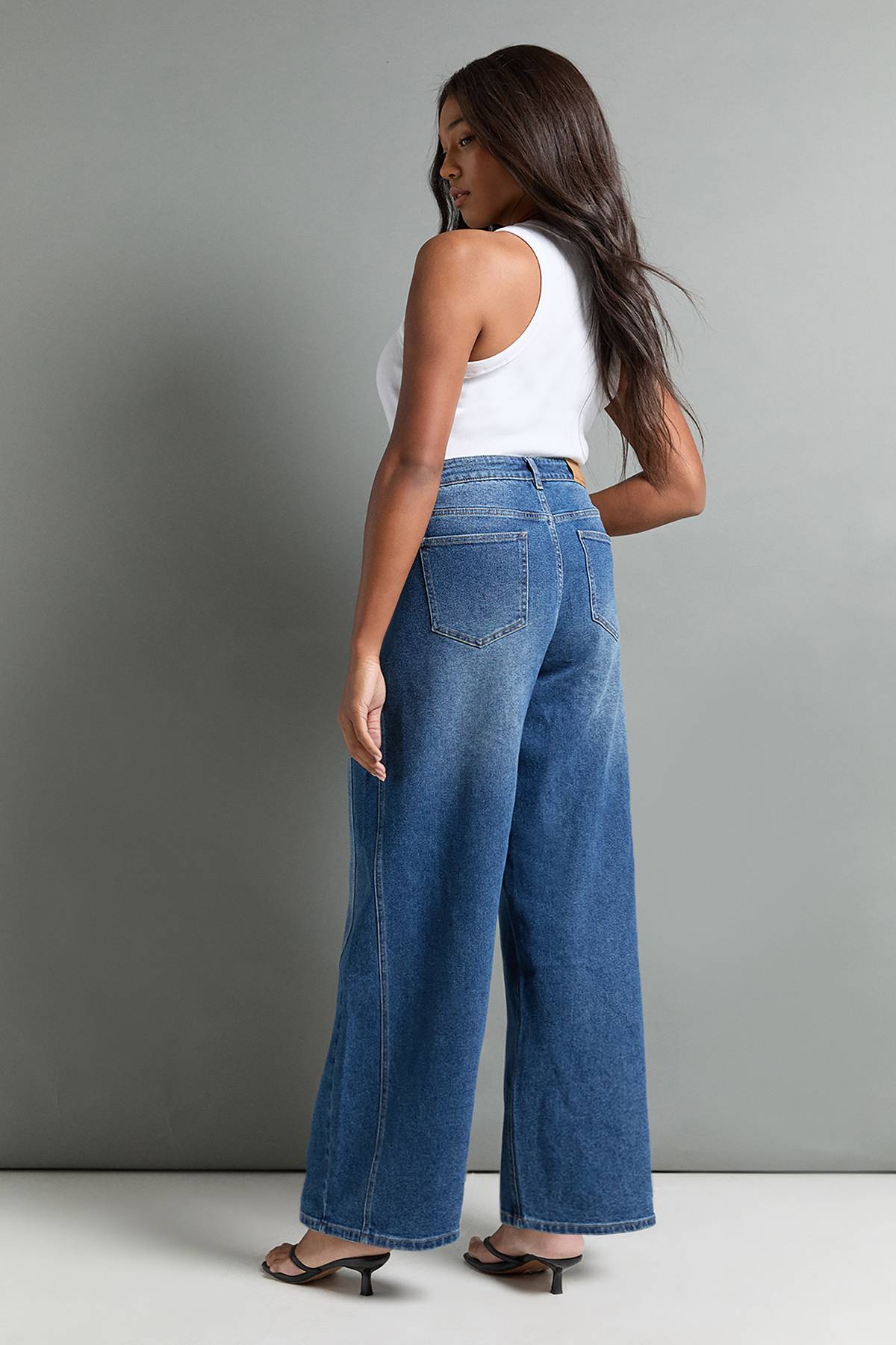 boohoo Le Jean Barrel Taille Haute Plus