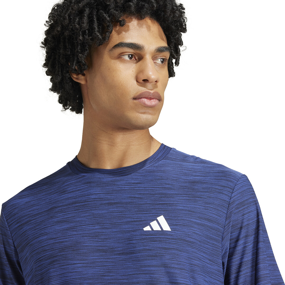 Camiseta de treino adidas Performance com logotipo pequeno